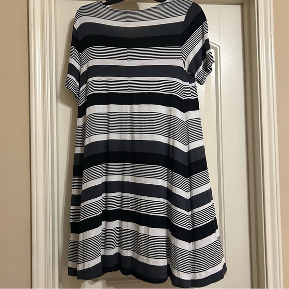 Loft Striped Dress size small - Picture 8 of 10